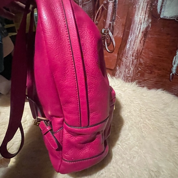 New Michael Kors pink leather backpack - Picture 7 of 11